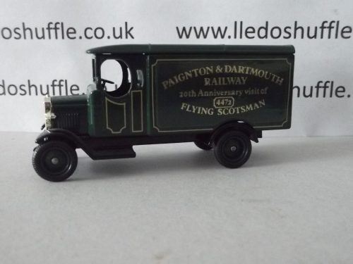 PV043, Code 3, Morris Van, Paignton & Dartmouth Railway, 20th Anniversary visit of 4472 Flying Scotsman