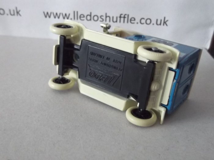 LP06156, Model T Ford Van, Barclays Bank, Type BGA, Reversed Base - Image 2