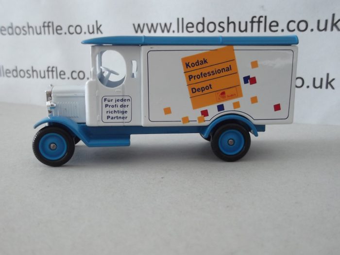 LP43043, Morris Van, Kodak Professional Depot, Germany