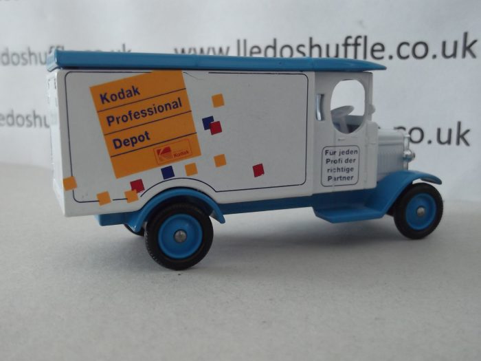 LP43043, Morris Van, Kodak Professional Depot, Germany - Image 2