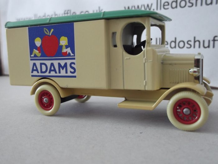LP43046, Morris Van, Adams (Childrenswear)