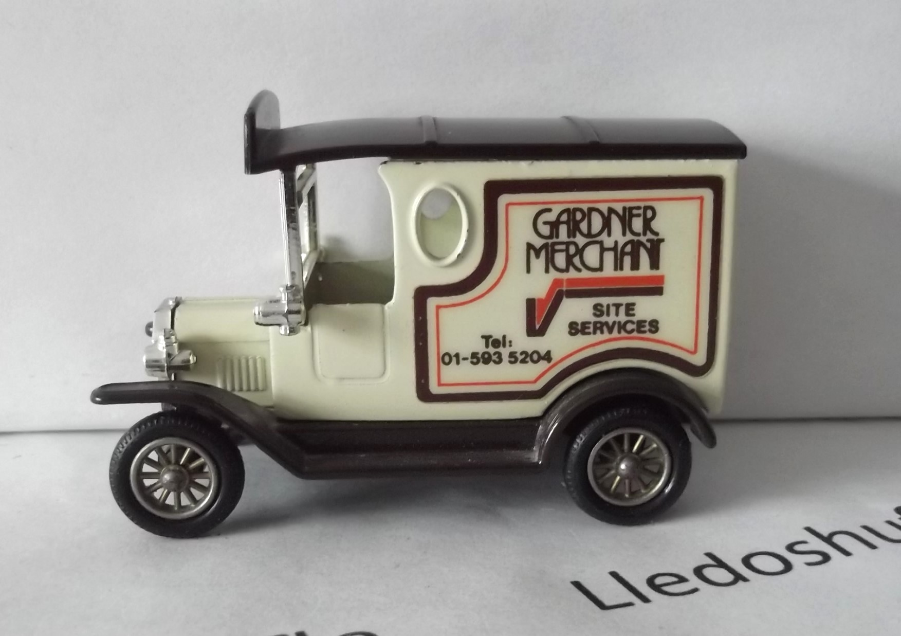 LP06017, Model T Ford Van, Gardner Merchant Site Services - Image 2