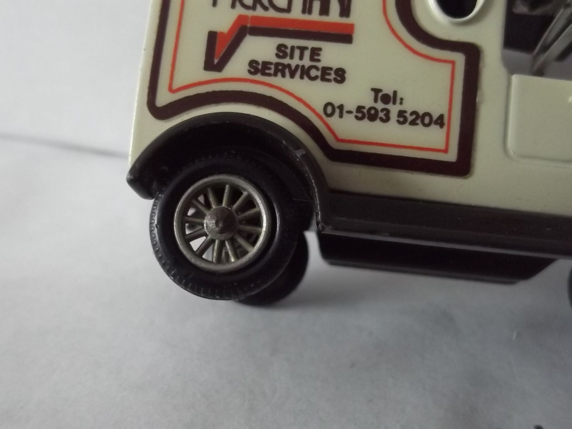 LP06017, Model T Ford Van, Gardner Merchant Site Services - Image 4