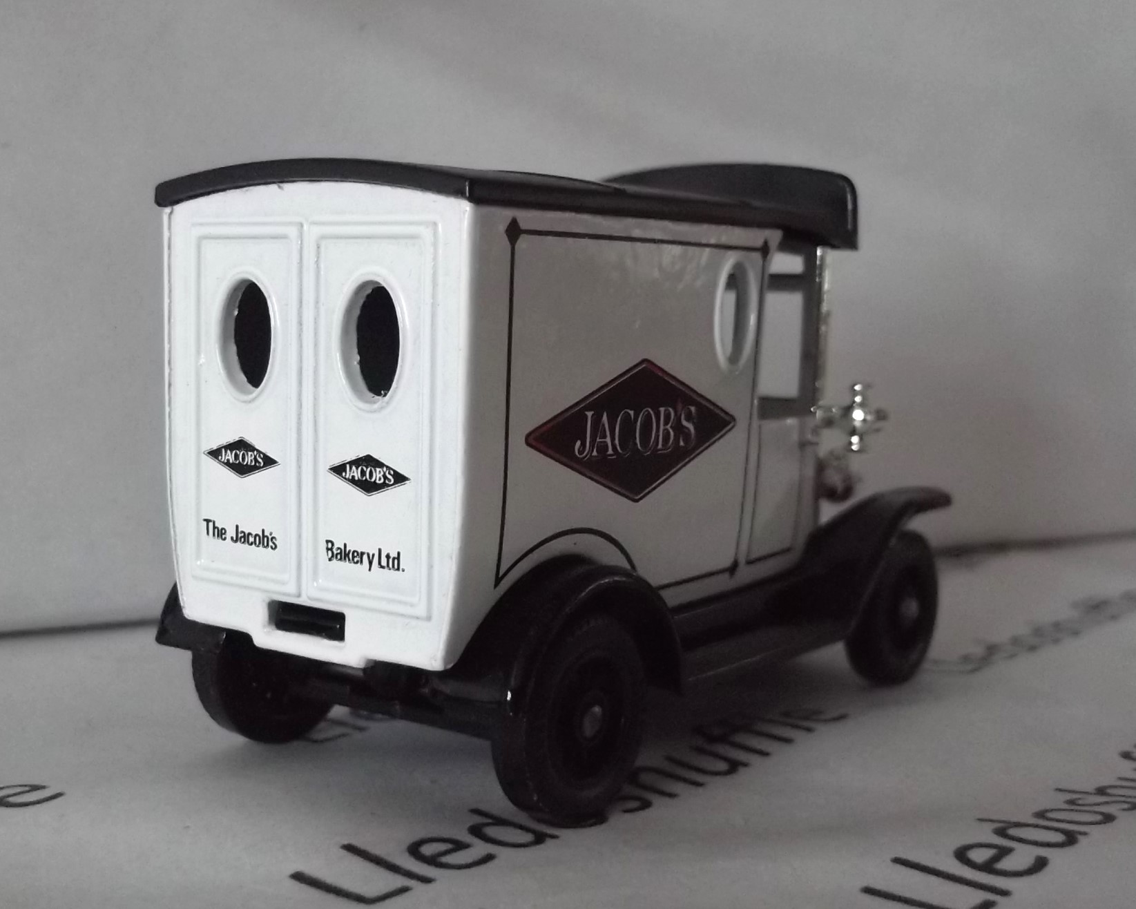 LP06140, Model T Ford Van, Jacobs Cream Crackers, Made for Jacob's Management Only - Image 2