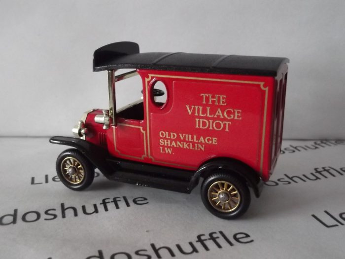 PV006062, Code 3, Model T Ford Van, The Village Idiot, Old Village, Shanklin, Isle of Wight