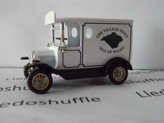 PV006076, Code 3, Model T Ford Van, The Village Idiot, Isle of Wight, Clearance