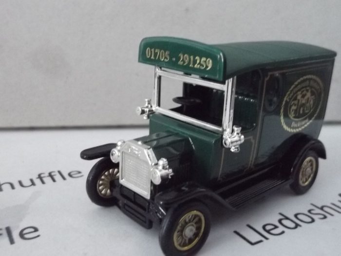 PV006098, Code 3, Model T Ford Van, Portsmouth Historic Dockyard - Image 2