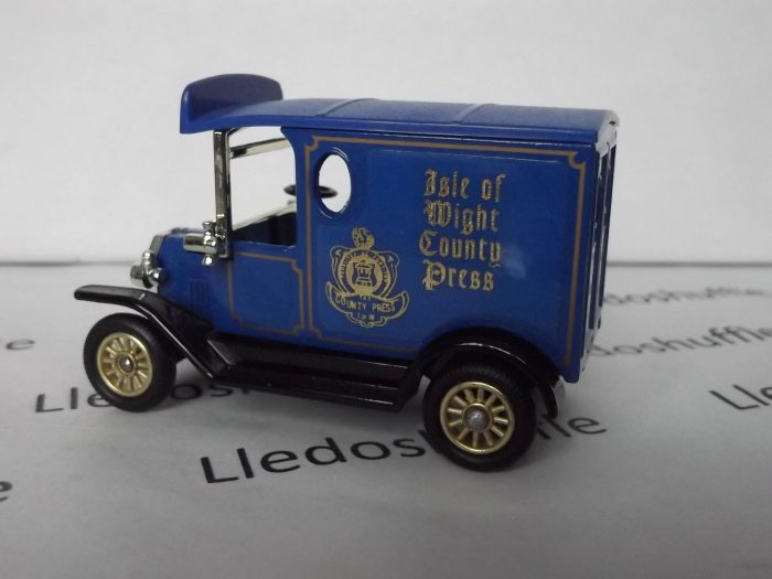 PV006104, Code 3, Model T Ford Van, Isle of Wight County Press