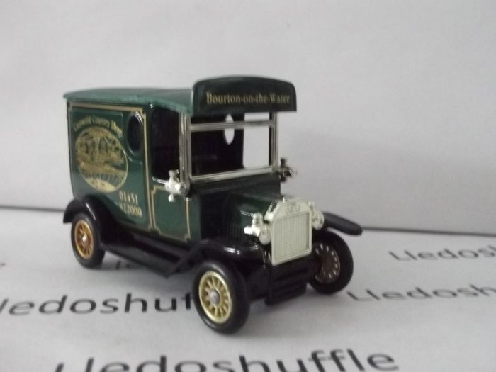 PV006152, Code 3, Model T Ford Van, Cotswold Country Shop, Bourton-on-the-Water - Image 2
