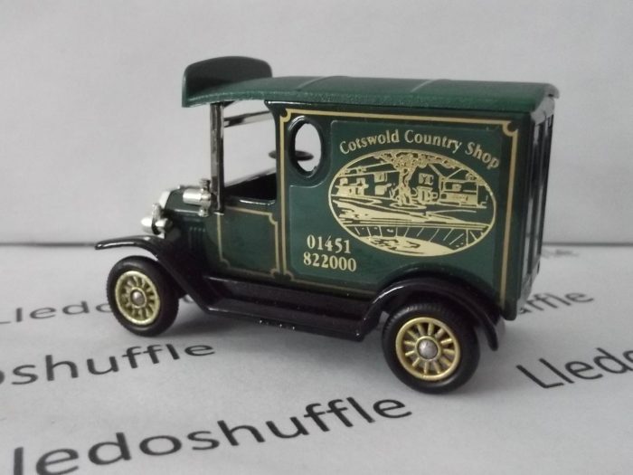 PV006152, Code 3, Model T Ford Van, Cotswold Country Shop, Bourton-on-the-Water