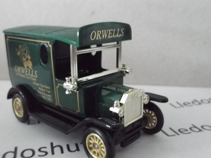 PV006171, Code 3, Model T Ford Van, Orwells, Walnut Tree Farm, Walnut Tree, Milton Keynes, Buckinghamshire - Image 2