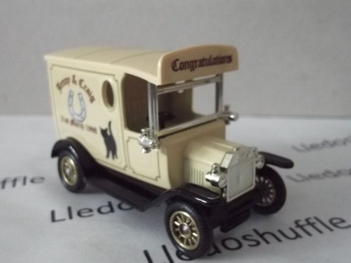 PV006197, Code 3, Model T Ford Van, Jenny & Craig (Married) 21 March 1998 - Image 2