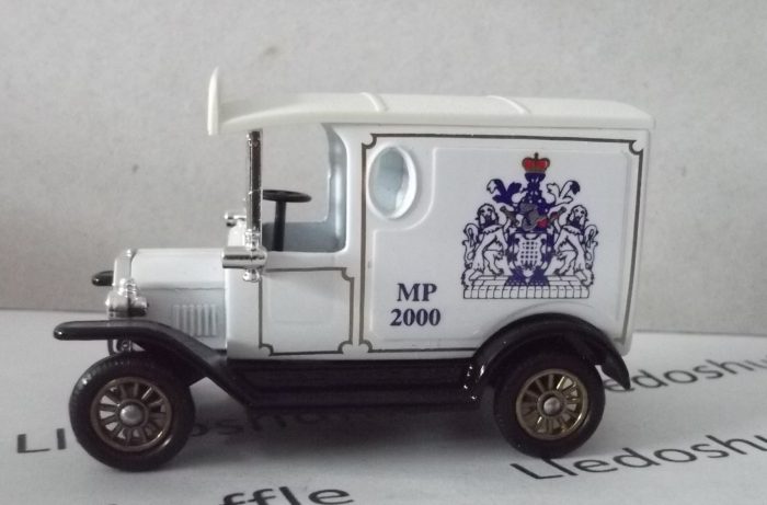 PV006221, Code 3, Model T Ford Van, Metropolitan Police, MP2000