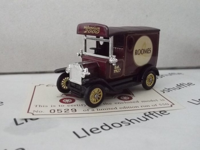 PV006234, Code 3, Model T Ford Van, Roomes Department Store, Est. 1927, Millennium 2000, Upminster
