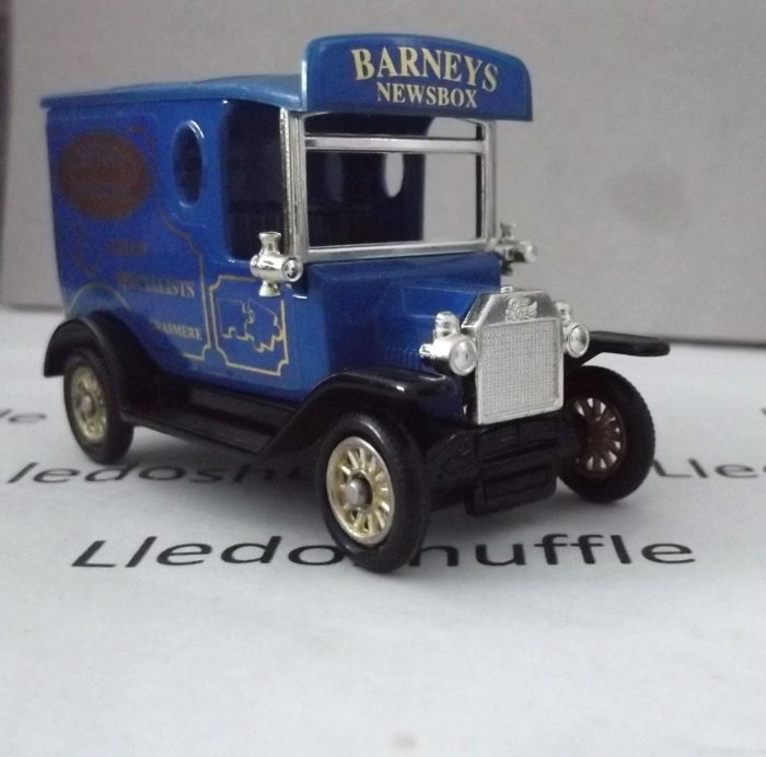 PV006258, Code 3, Model T Ford Van, Barney's Newsbox, Jigsaw Specialists, Grasmere - Image 2