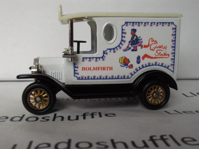 PV006300, Code 3, Model T Ford Van, The Wrinkled Stocking, Holmfirth, Last of the Summer Wine, White Roof - Image 2