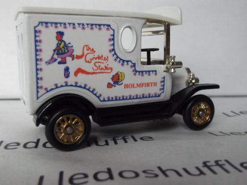 PV006300, Code 3, Model T Ford Van, The Wrinkled Stocking, Holmfirth, Last of the Summer Wine, White Roof