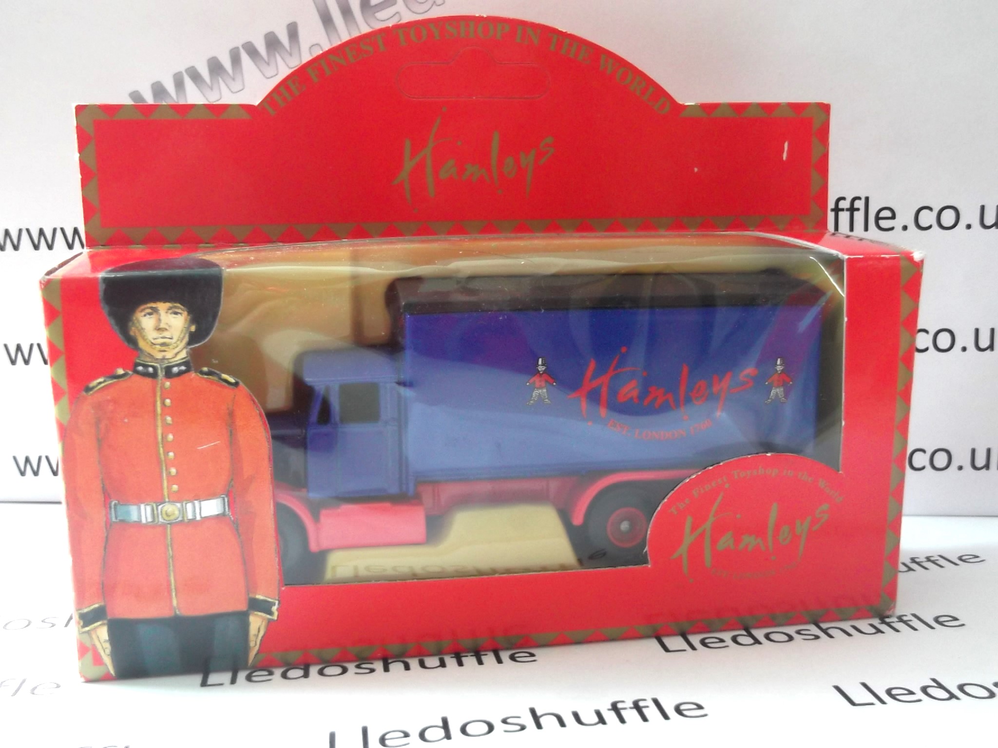 DG44030, Scammell 6 Wheel Truck, Hamleys Toyshop - Image 2